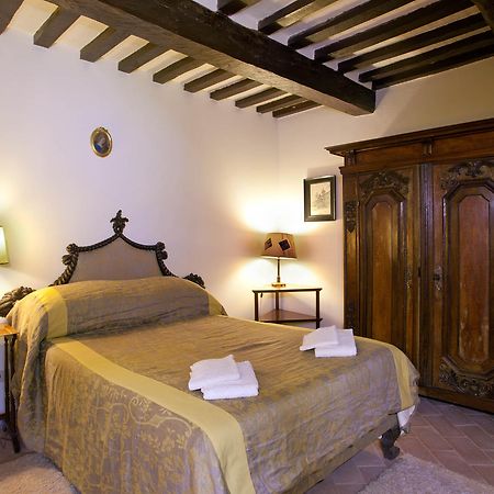 Castello Di Magrano Guest House Carbonesca Bagian luar foto