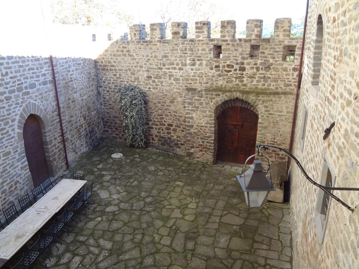 Castello Di Magrano Guest House Carbonesca Bagian luar foto