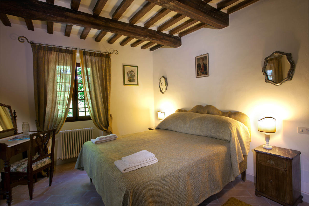 Castello Di Magrano Guest House Carbonesca Bagian luar foto