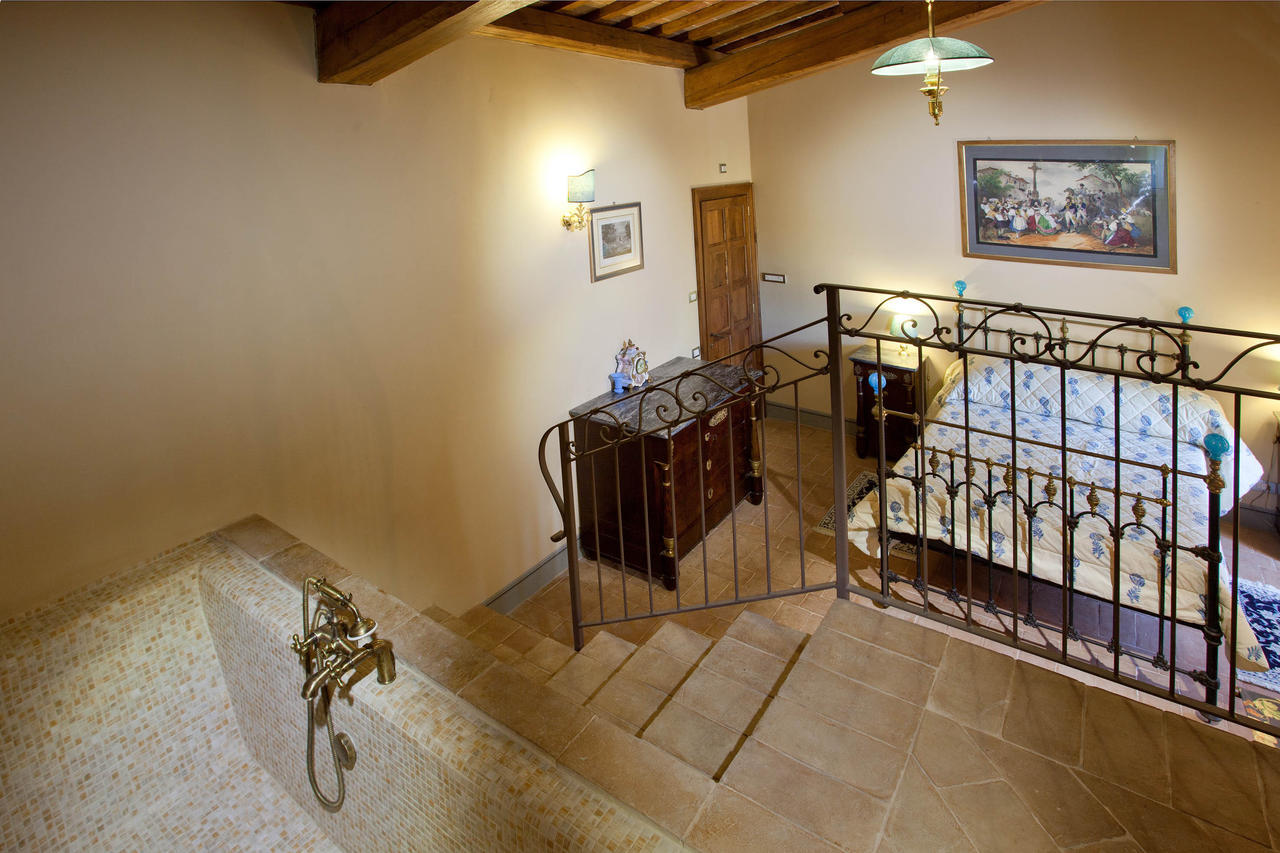 Castello Di Magrano Guest House Carbonesca Bagian luar foto