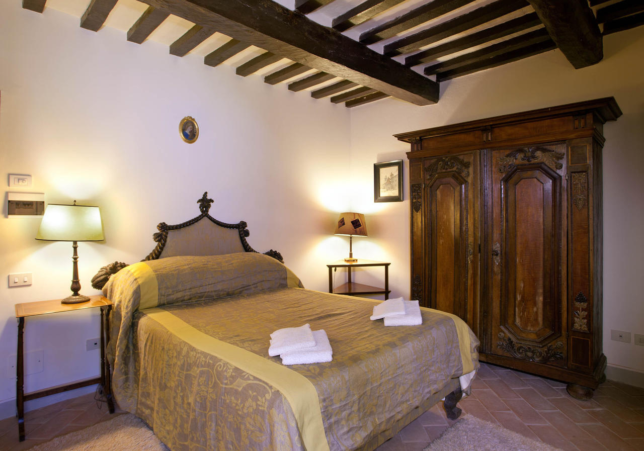 Castello Di Magrano Guest House Carbonesca Bagian luar foto